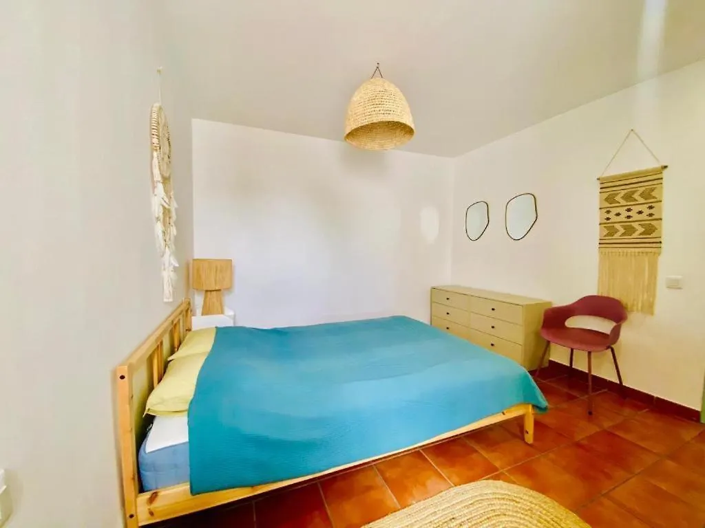 Golden Wave Villa Коральео